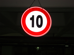 Otopark Hız Tabelası